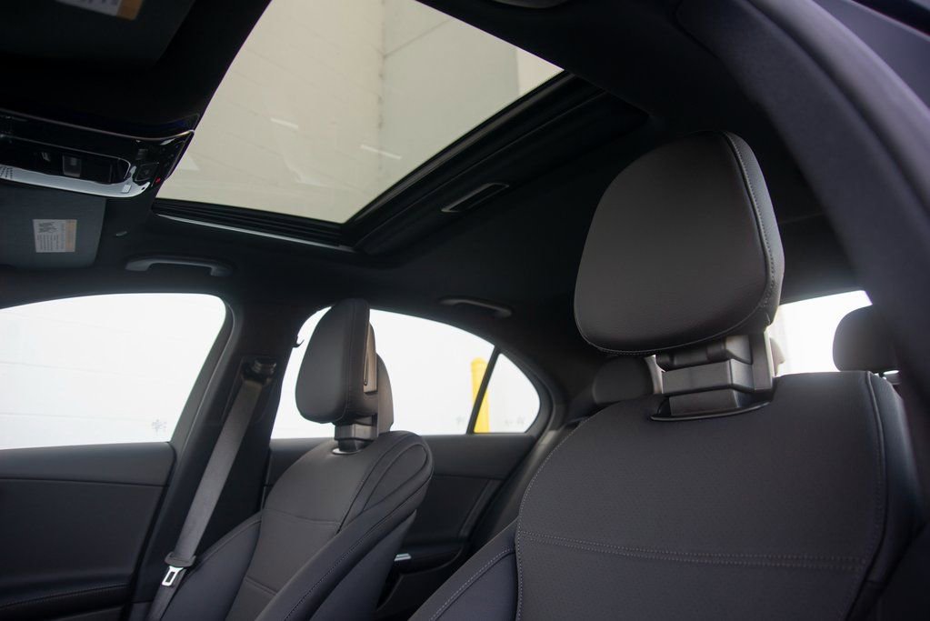 Certified 2025 Mercedes-Benz C 300 4MATIC Sedan image 22