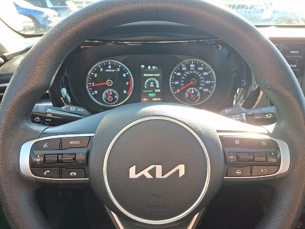 Used 2023 Kia K5 LXS FWD image 19