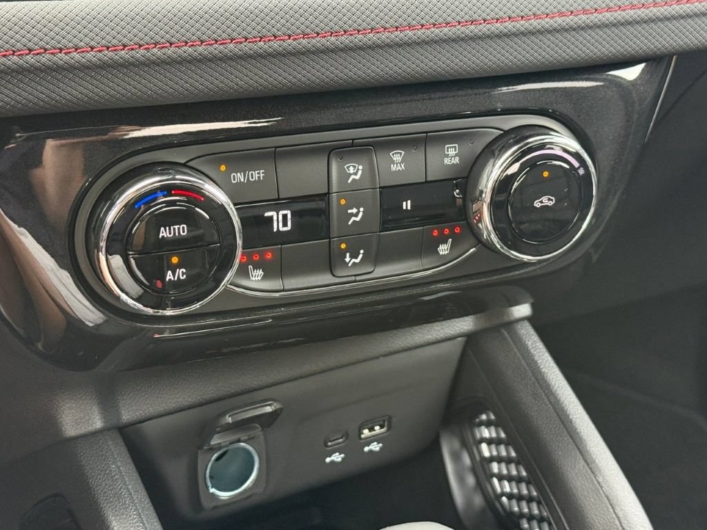 New 2026 Chevrolet TrailBlazer RS w/ Convenience Package FWD image 24