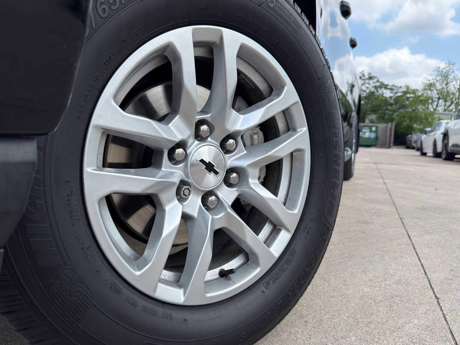 Used 2019 Chevrolet Silverado 1500 RST w/ All-Star Edition image 2