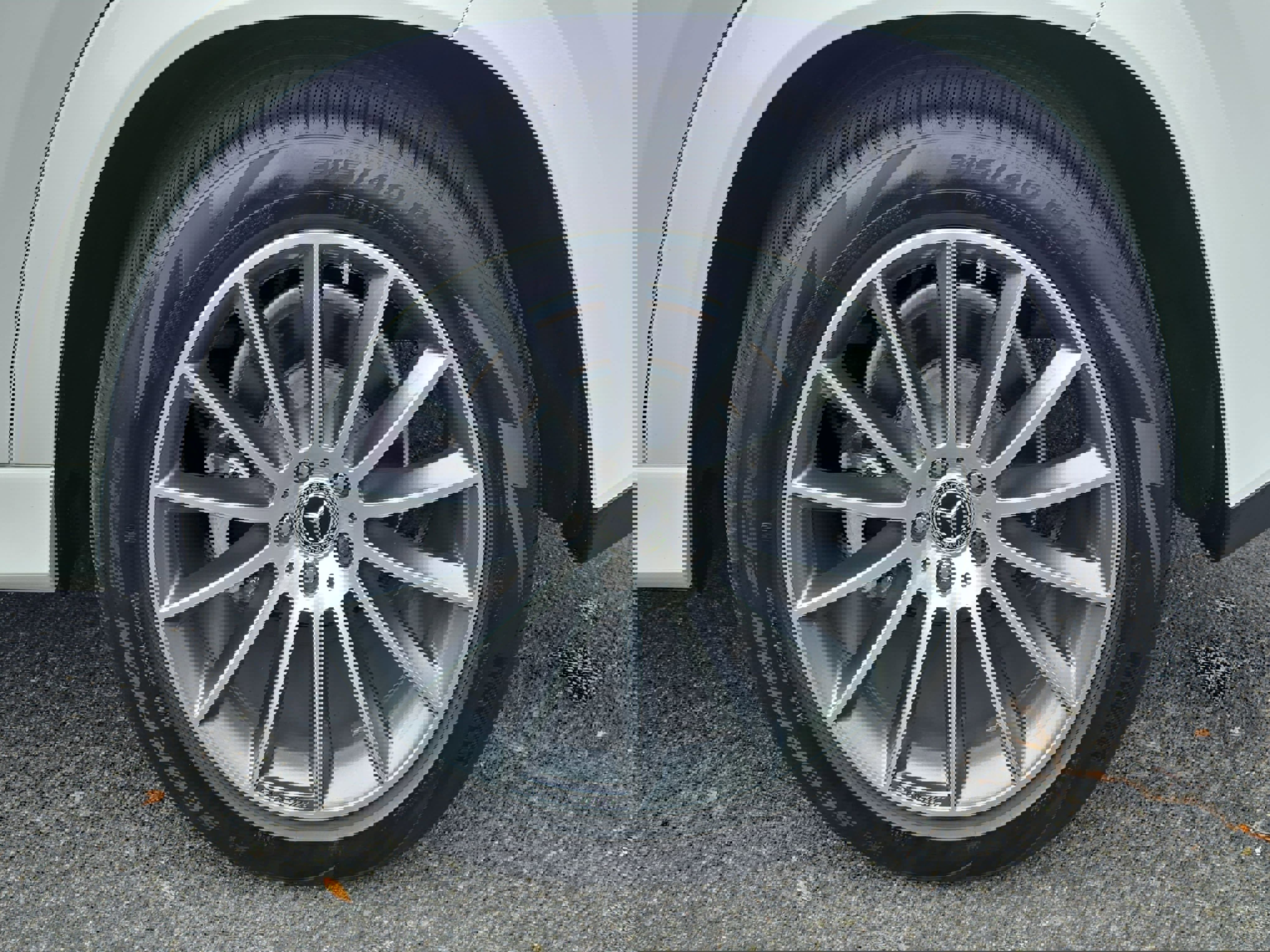 Certified 2023 Mercedes-Benz GLE 350 4MATIC w/ AMG Line Exterior image 31