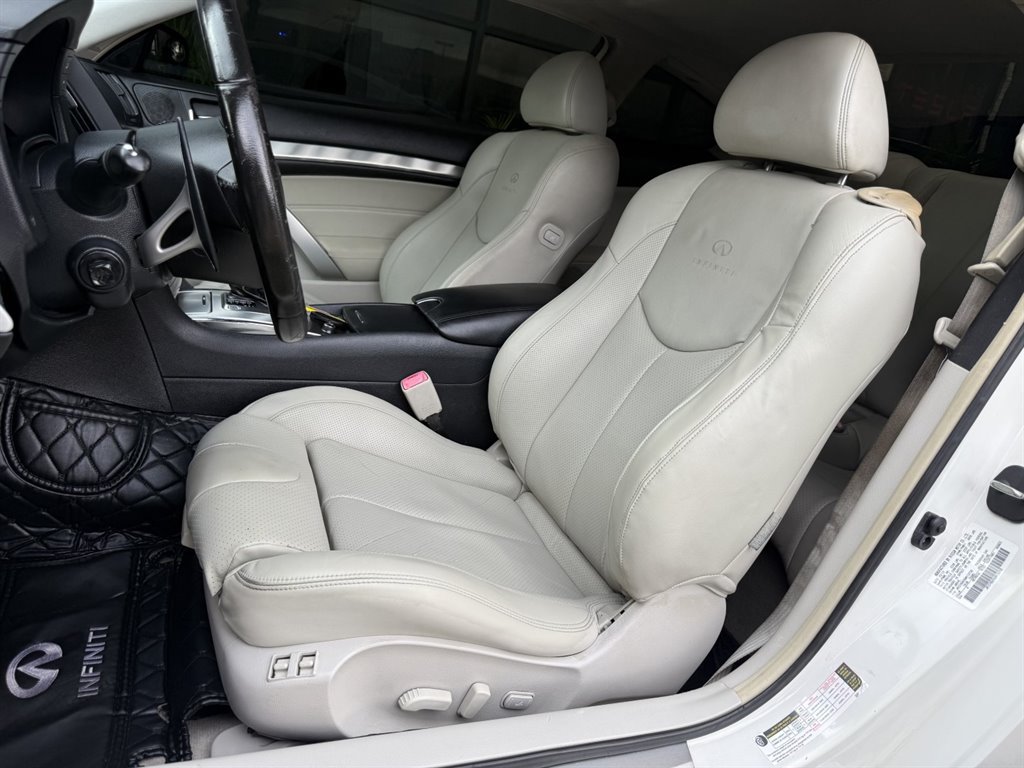 Used 2014 INFINITI Q60 Journey w/ Premium Package RWD image 10