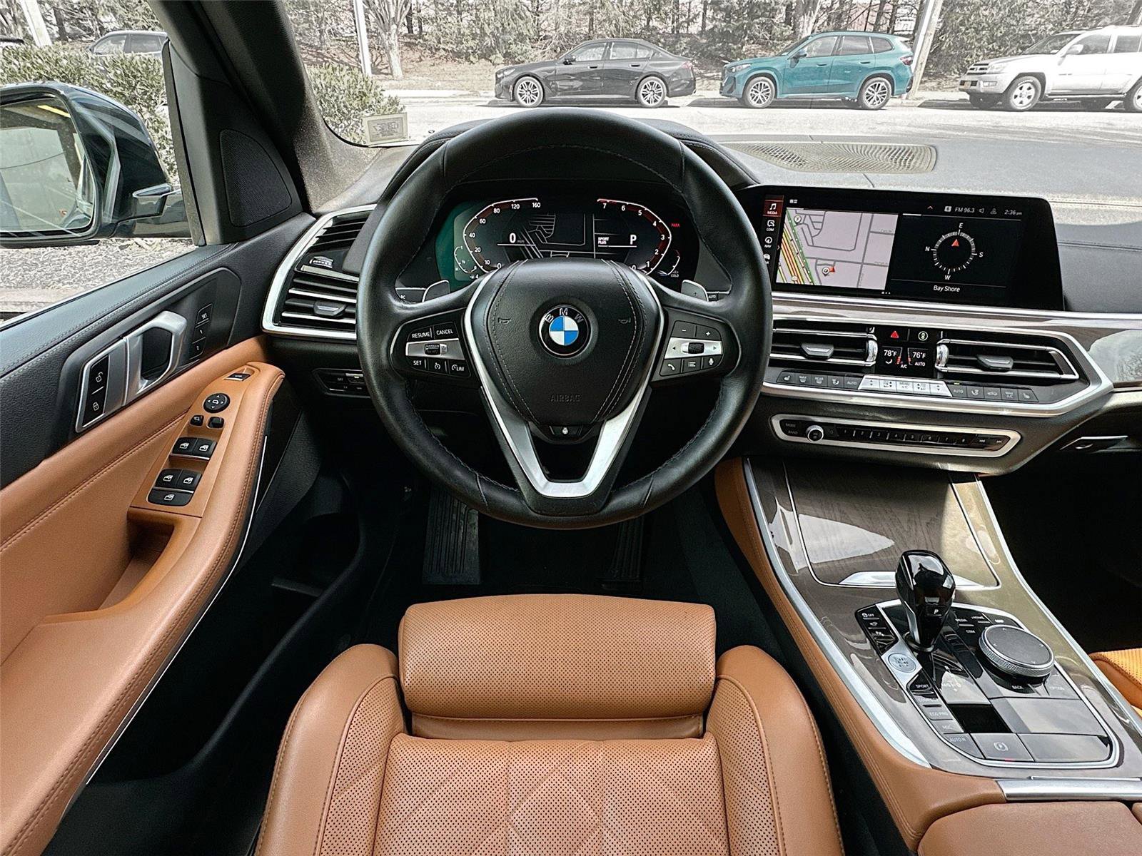 Used 2023 BMW X5 xDrive40i w/ Premium Package image 11