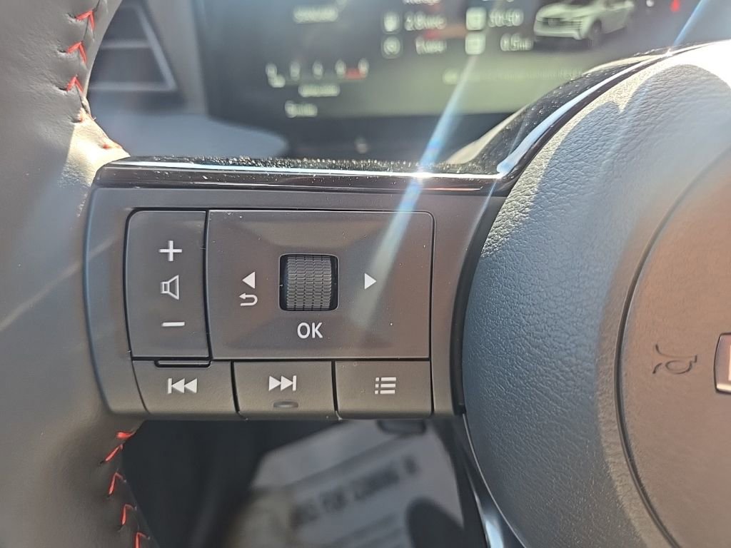 New 2026 Nissan Kicks SR w/ Cold Weather Package image 16