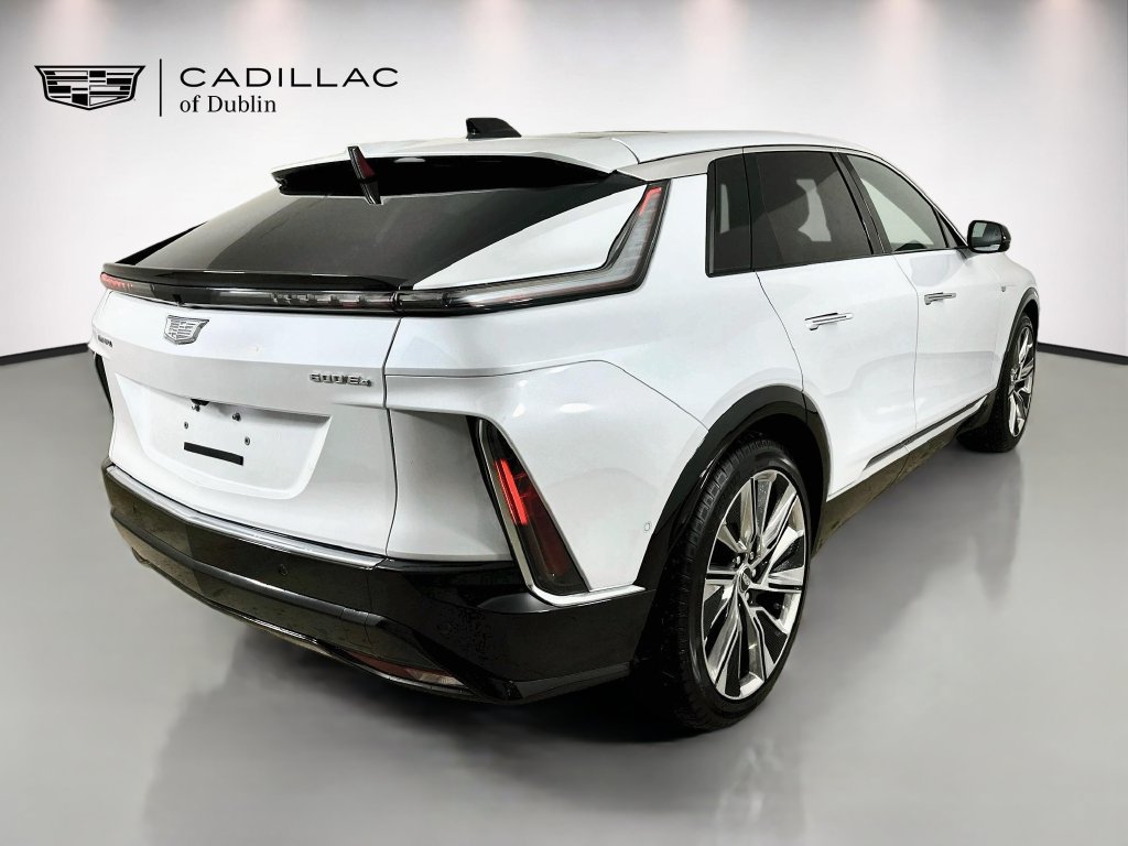 New 2026 Cadillac Lyriq Signature Luxury w/ Nappa Leather Package AWD/4WD image 5