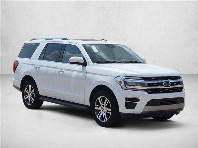 Used 2024 Ford Expedition Limited RWD image 3