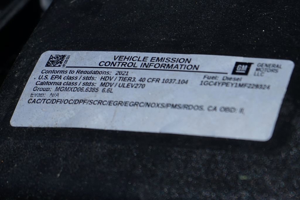 Used 2021 Chevrolet Silverado 2500 LTZ w/ Carhartt Edition image 13