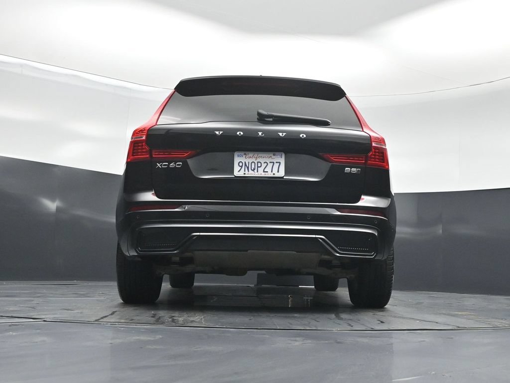 Used 2025 Volvo XC60 B5 Plus AWD/4WD image 49