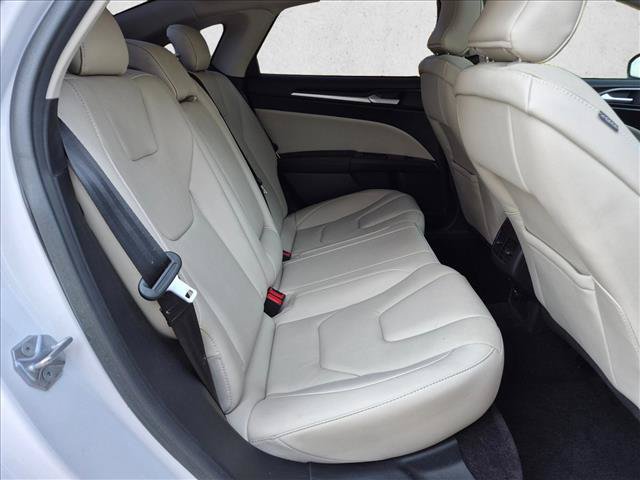 Used 2017 Ford Fusion Energi Titanium FWD image 21