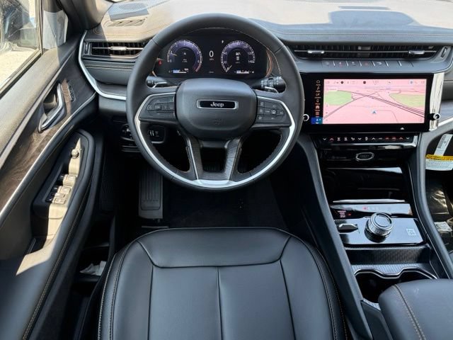 New 2026 Jeep Grand Cherokee Limited AWD/4WD image 35