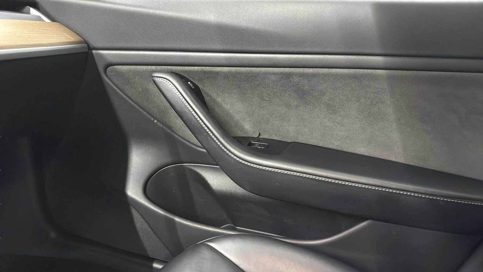 Used 2020 Tesla Model 3 Long Range AWD/4WD image 25