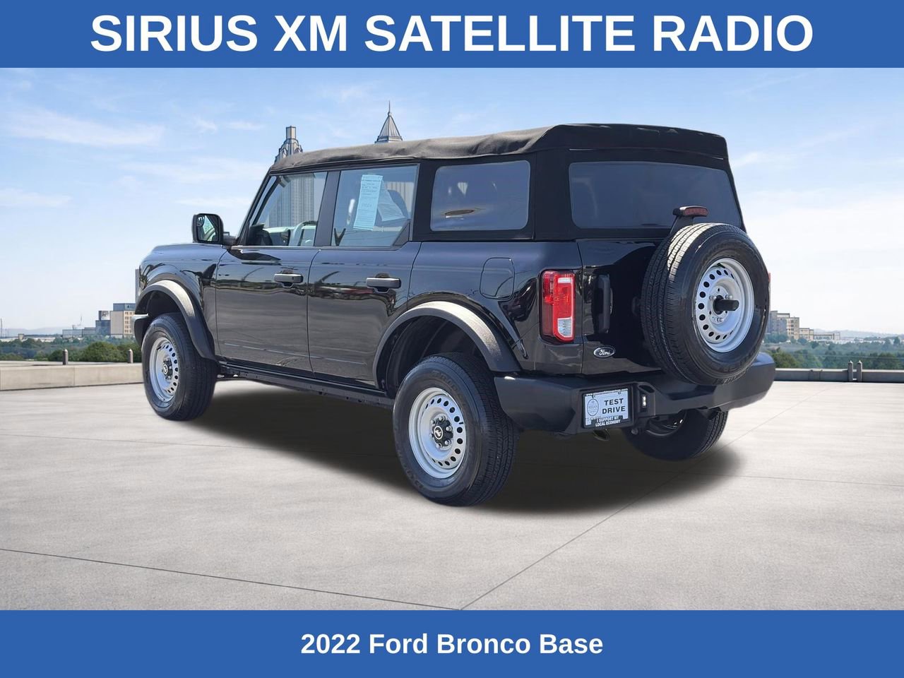 Used 2022 Ford Bronco 4-Door AWD/4WD image 3