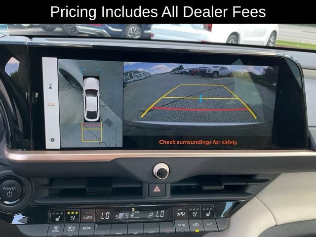 Used 2025 Toyota Crown w/ Advanced Technology Package AWD/4WD image 15