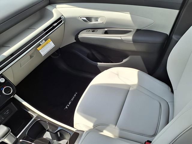 New 2025 Hyundai Tucson SEL image 15