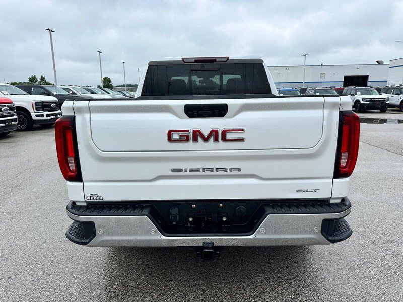 Used 2019 GMC Sierra 1500 SLT w/ SLT Premium Plus Package RWD image 4