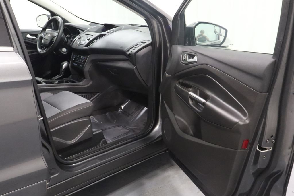Used 2018 Ford Escape SE AWD/4WD image 24
