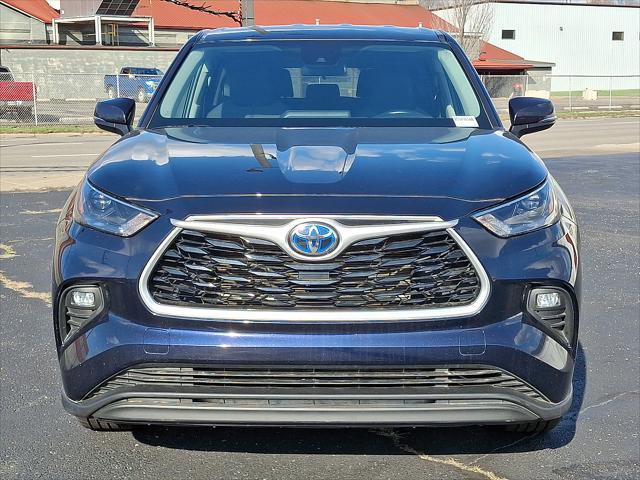 Used 2022 Toyota Highlander LE AWD/4WD image 20