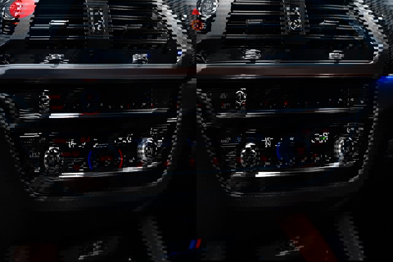 Used 2021 BMW X4 M w/ Competition Package image 58