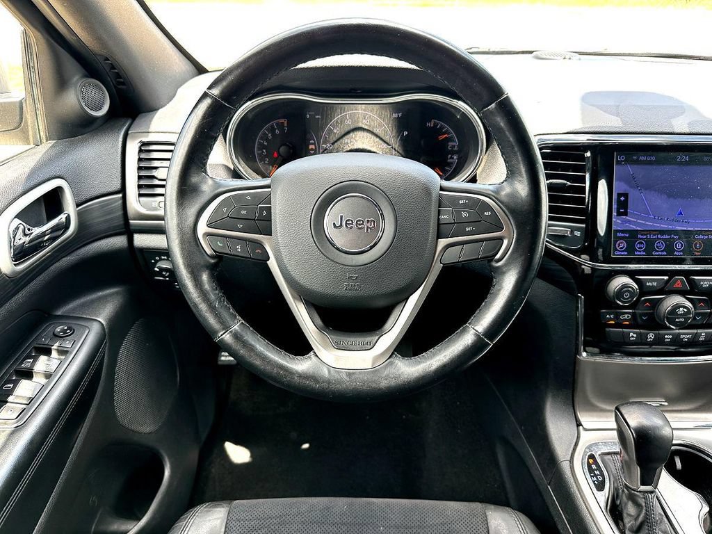 Used 2020 Jeep Grand Cherokee Altitude RWD image 22