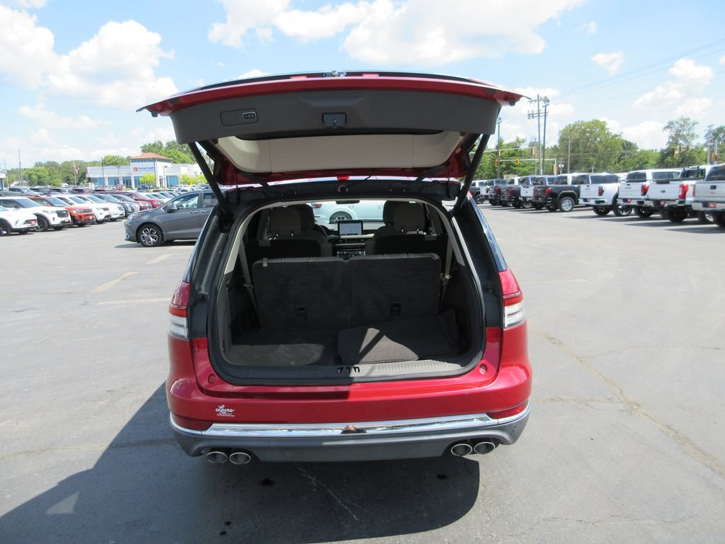 Used 2020 Lincoln Aviator Reserve w/ Elements Package Plus RWD image 8