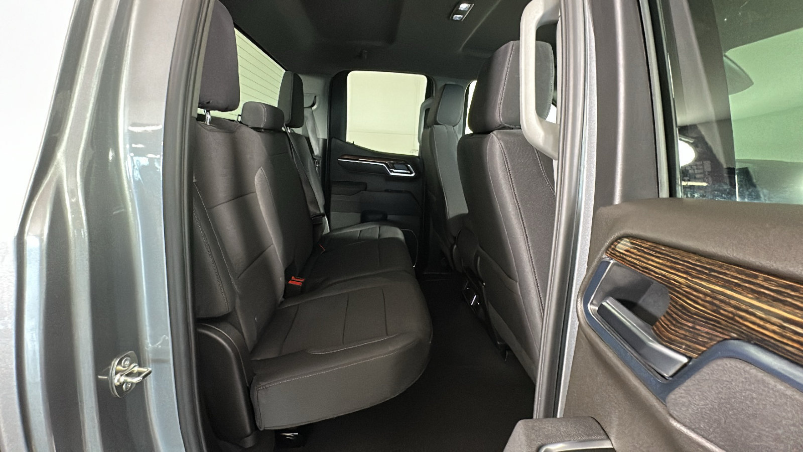 New 2026 GMC Sierra 1500 SLE AWD/4WD image 33