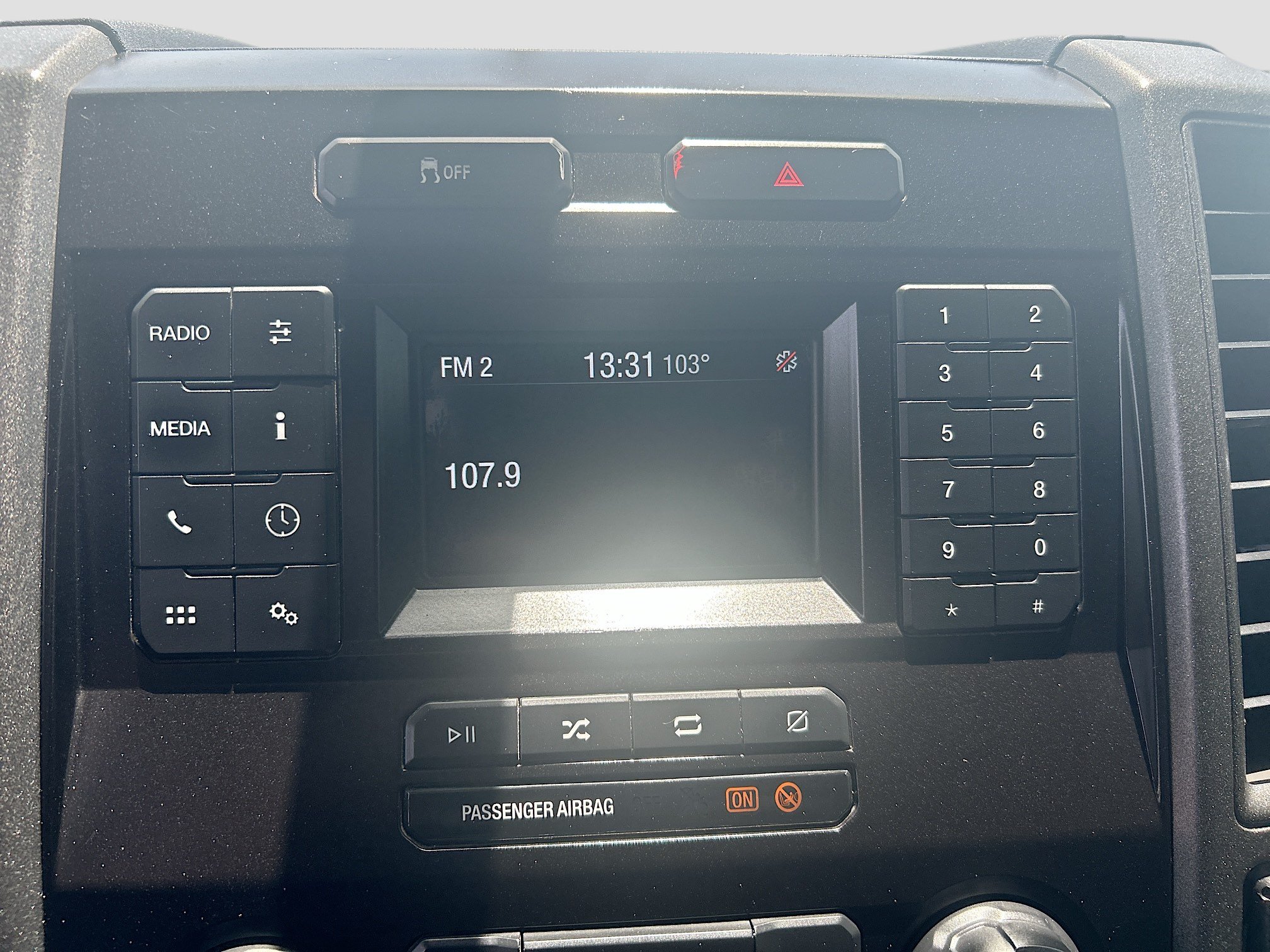 Used 2022 Ford F250 XL w/ Power Equipment Group RWD image 17