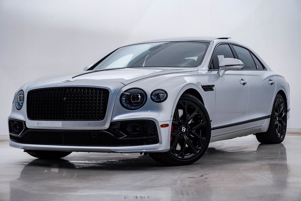 Used 2023 Bentley Flying Spur S V8 image 1