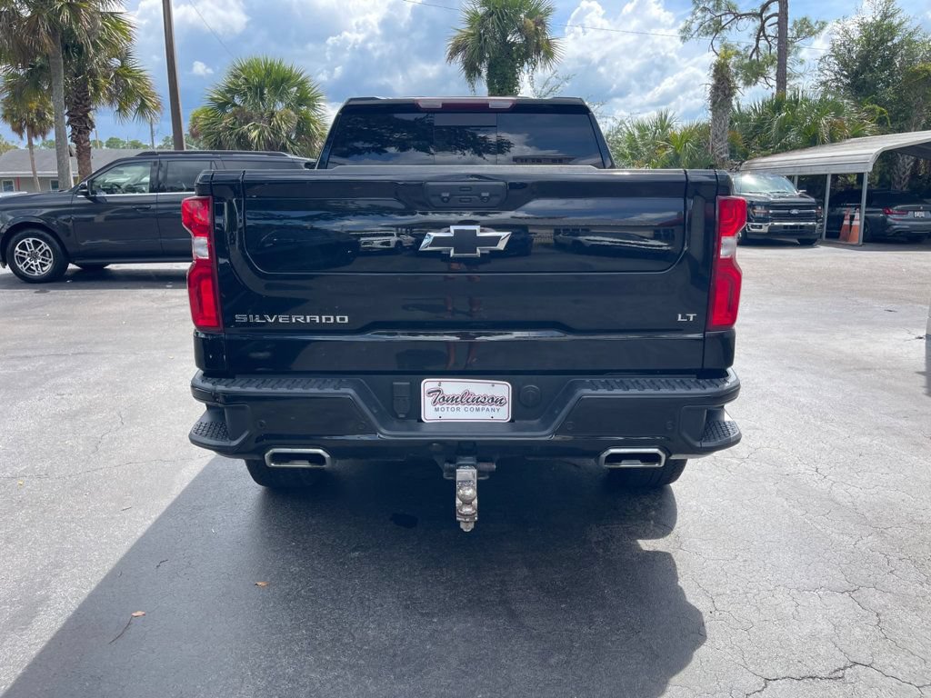 Used 2025 Chevrolet Silverado 1500 LT Trail Boss w/ LT Trail Boss Premium Package AWD/4WD image 4