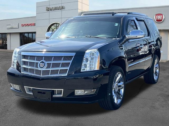 Used 2014 Cadillac Escalade Platinum image 3