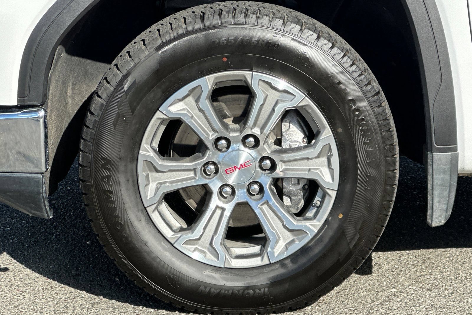 Used 2024 GMC Sierra 1500 SLT RWD image 32