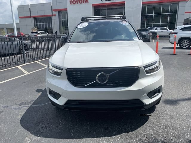 Used 2020 Volvo XC40 T5 R-Design w/ Protection Package Premier AWD/4WD image 3