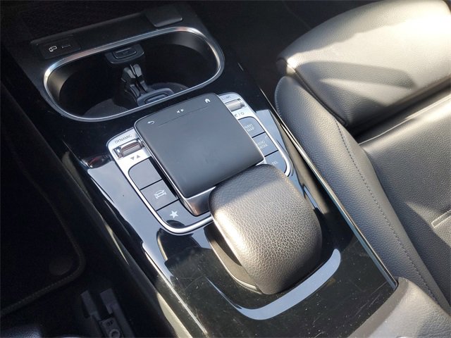 Used 2020 Mercedes-Benz CLA 250 image 29