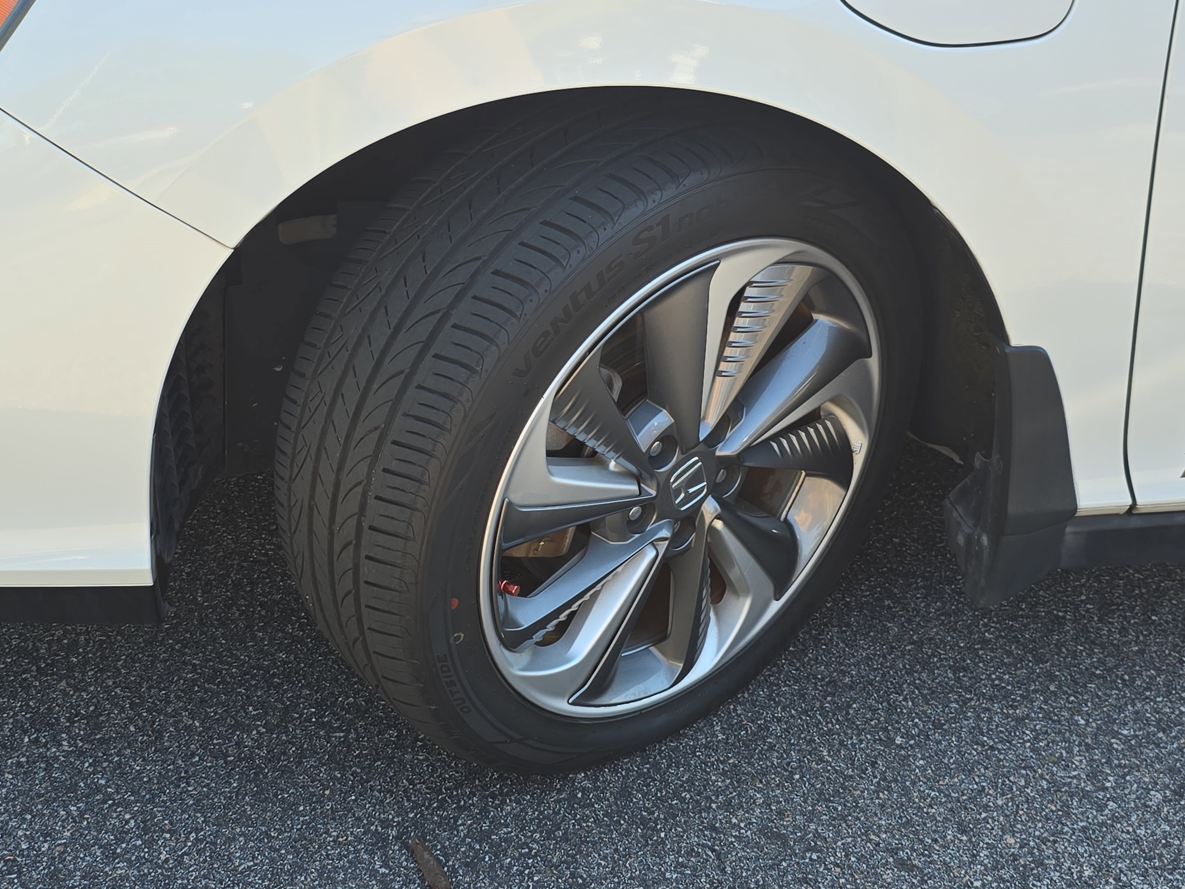 Used 2018 Honda Clarity Touring image 33