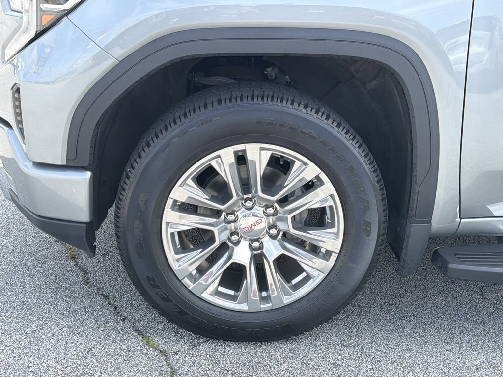 Used 2023 GMC Sierra 1500 Denali w/ Technology Package AWD/4WD image 25