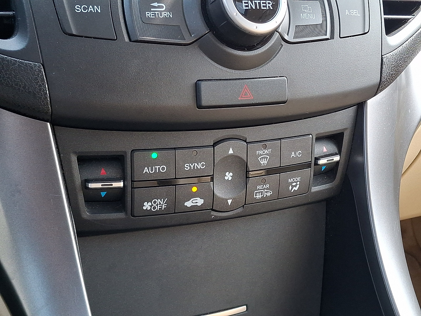 Used 2014 Acura TSX Sedan FWD image 16