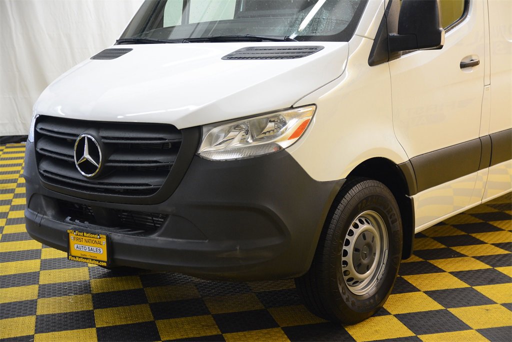 Used 2022 Mercedes-Benz Sprinter 144 Cargo image 5