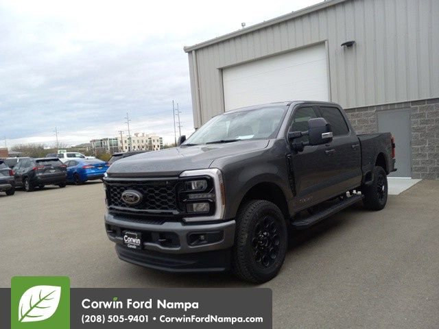 New 2025 Ford F350 Lariat w/ Black Appearance Package image 7