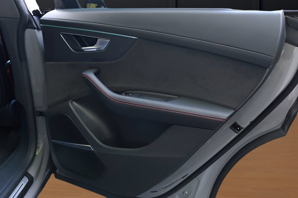 Used 2024 Audi RS Q8 AWD/4WD image 25