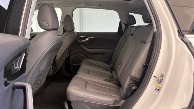 Used 2025 Audi Q7 3.0T Premium Plus AWD/4WD image 20