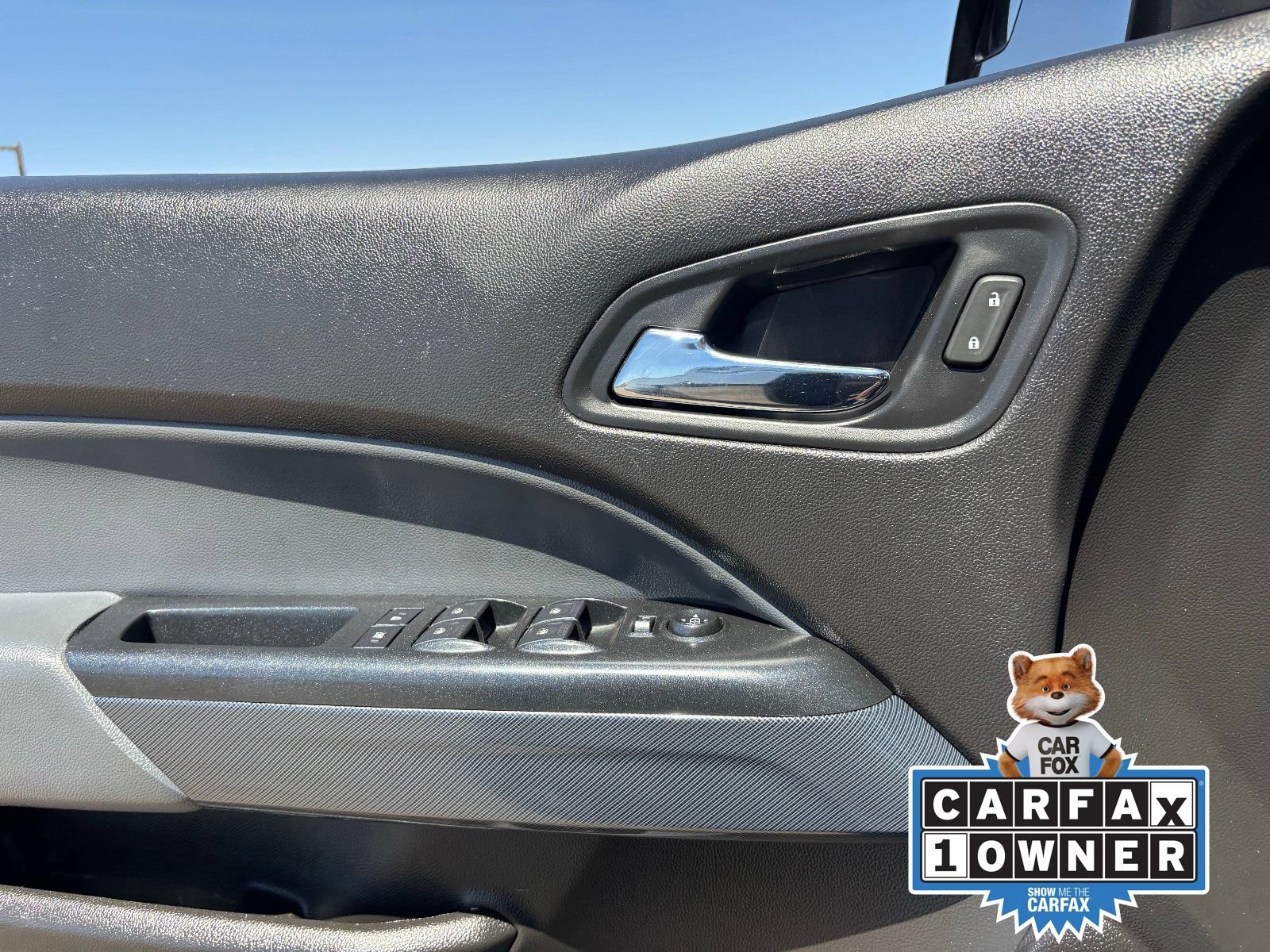 Used 2018 Chevrolet Colorado Z71 AWD/4WD image 18