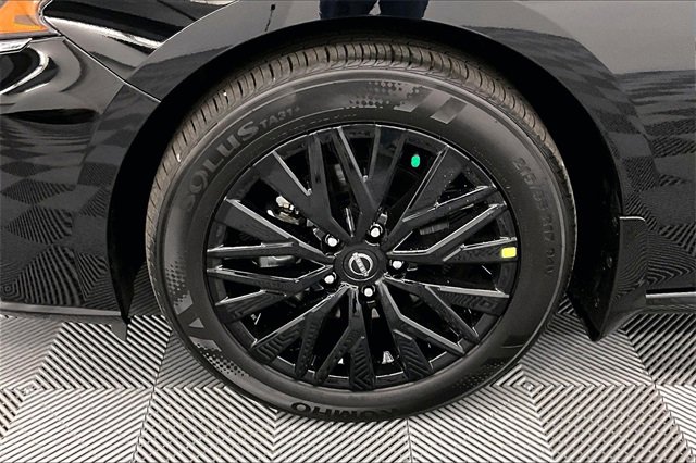 New 2025 Nissan Altima 2.5 SV image 12