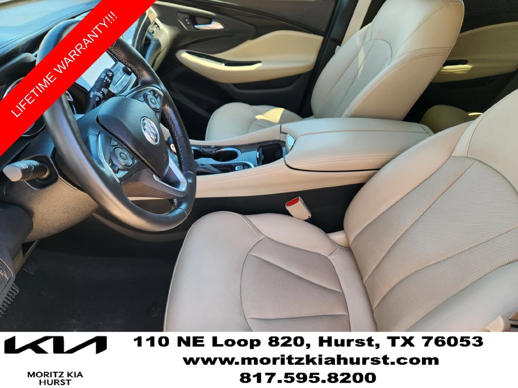 Used 2019 Buick Envision Essence FWD image 18