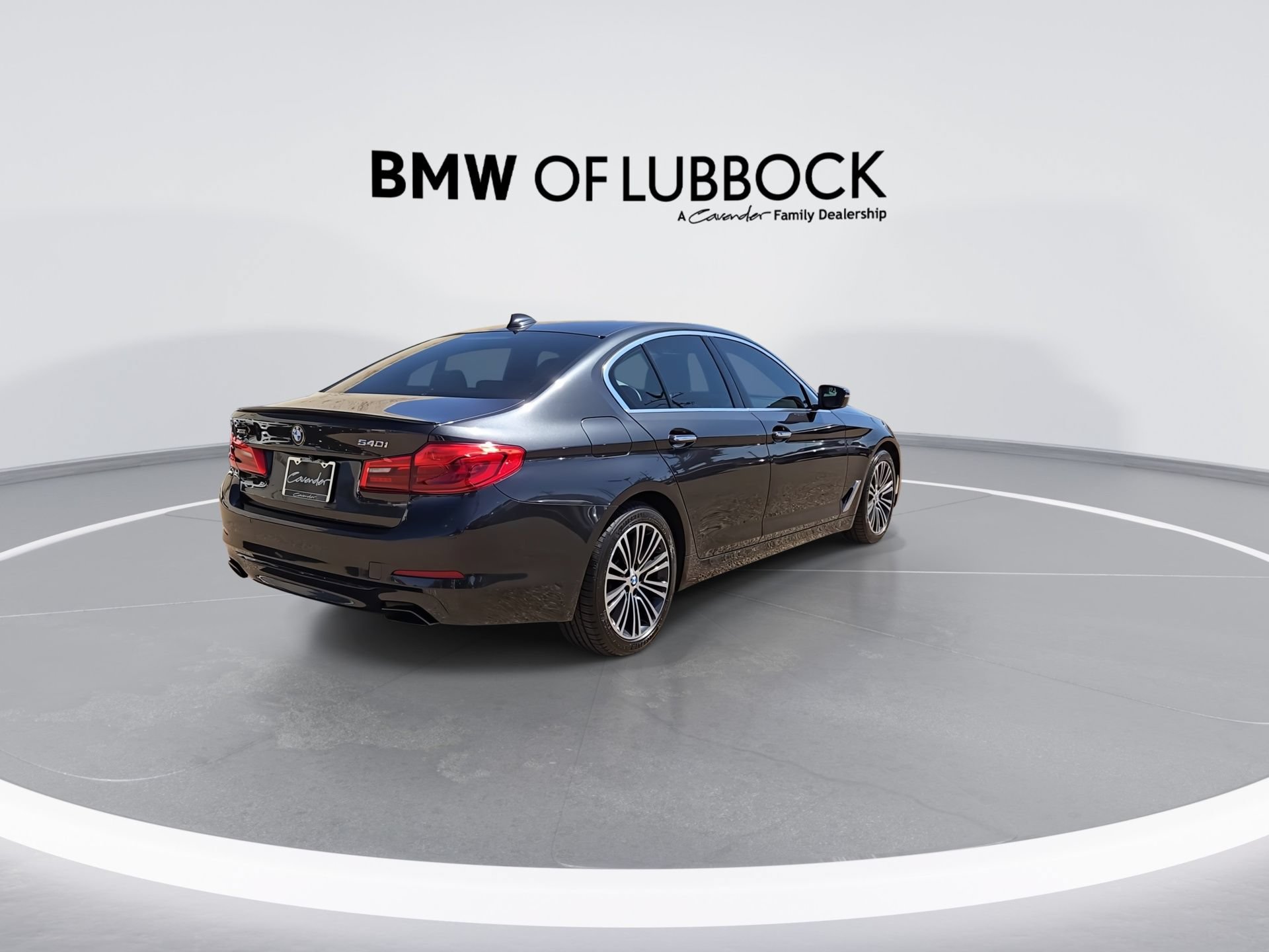 Used 2018 BMW 540i xDrive AWD/4WD image 8