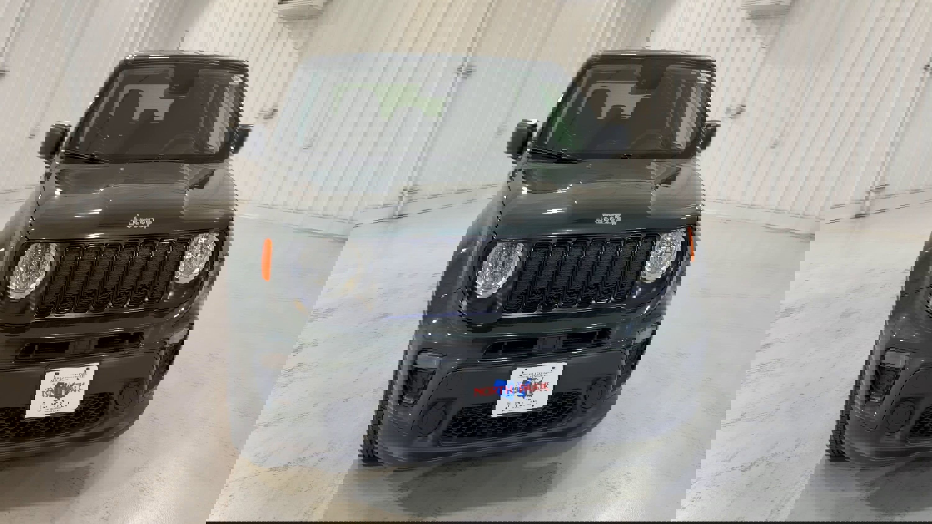 Used 2021 Jeep Renegade Sport image 4