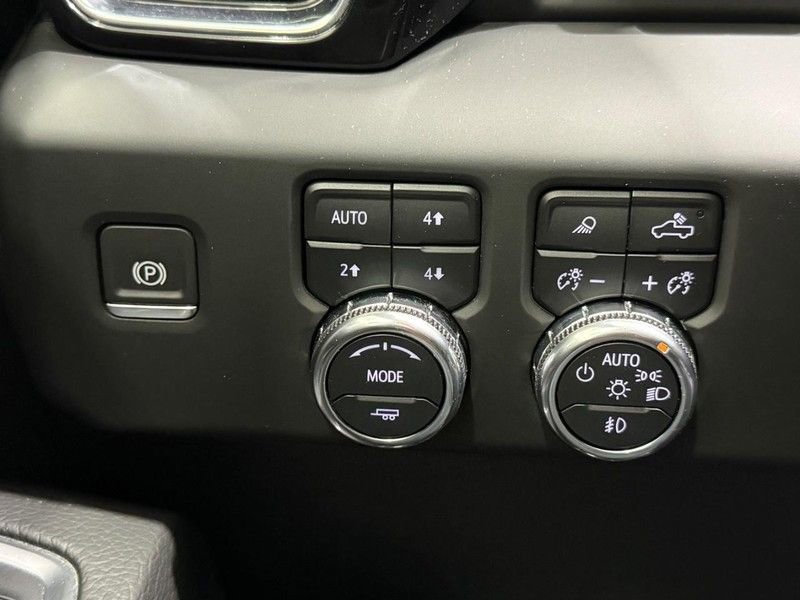 Used 2024 GMC Sierra 1500 Denali image 21