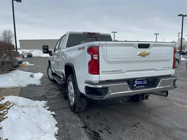 Used 2022 Chevrolet Silverado 2500 LTZ w/ LTZ Premium Package image 5