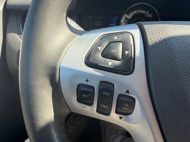 Used 2013 Ford Edge SEL FWD image 35