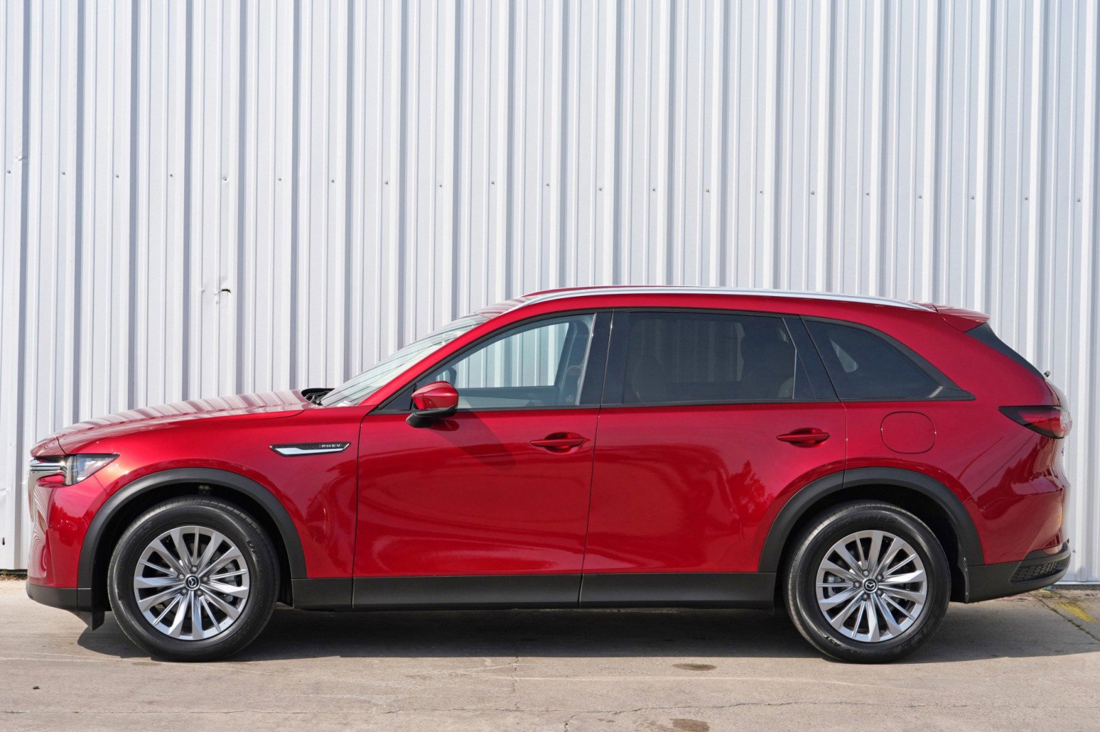 Used 2024 MAZDA CX-90 Plug-In Hybrid w/ Preferred AWD/4WD image 47