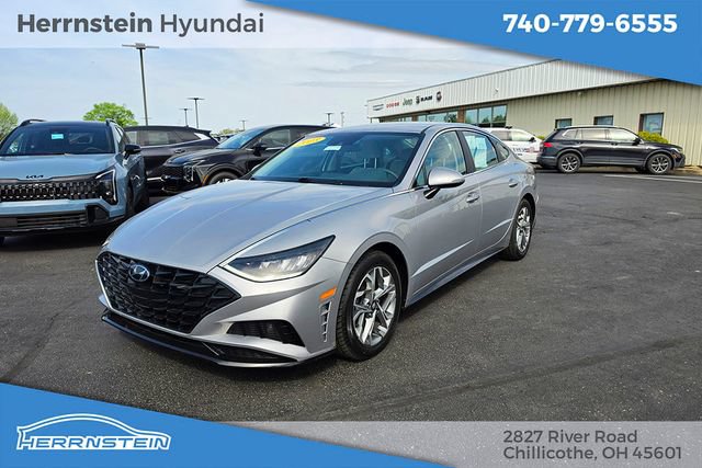 Used 2023 Hyundai Sonata SEL FWD image 3