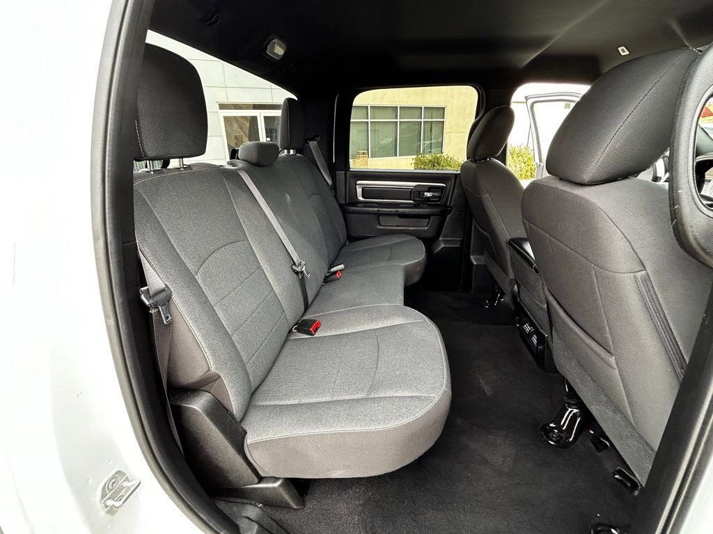 Used 2024 RAM 1500 Classic Warlock image 32